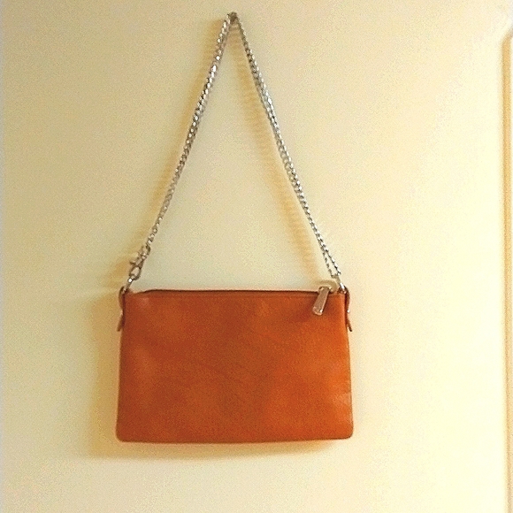 Cognac brand purse, tan leather, silver chain strap - Picture 1 of 1